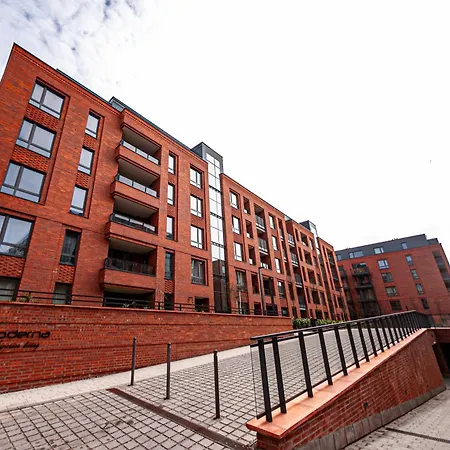 Euro Sadova Lägenhet *