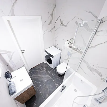Euro Sadova Apartament *